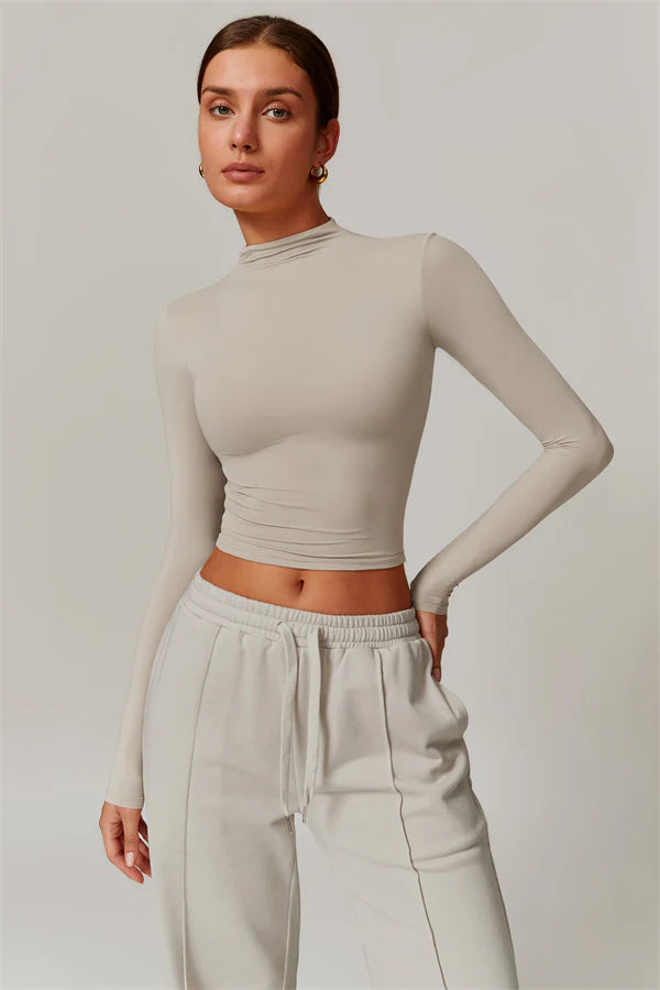 The Motion Crop Top Sweatpants 2-Piece Set