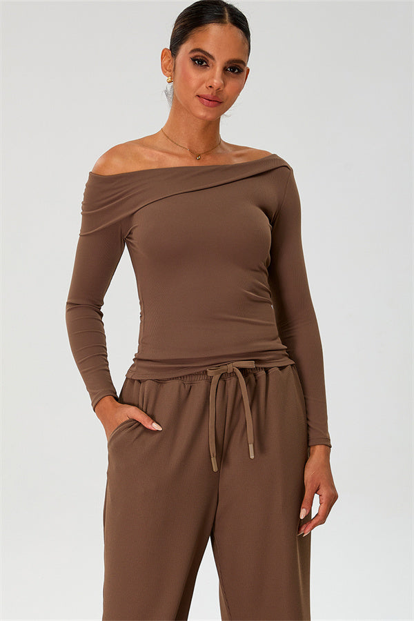 The Rush Off-shoulder T-shirt Sweatpants 2-Piece Set