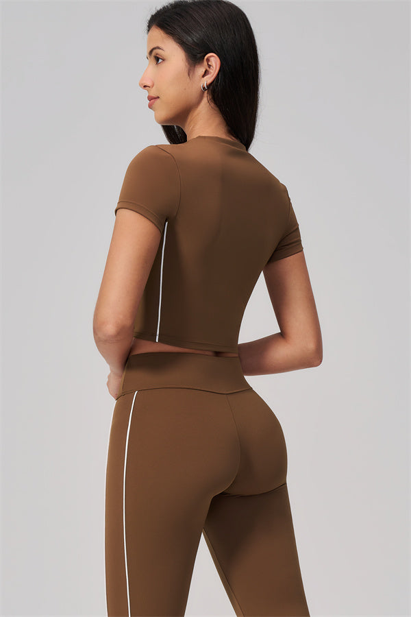 The Breathe T-shirt Capri Leggings 2-Piece Set