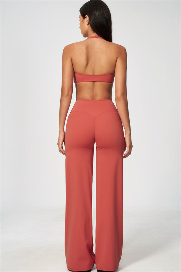 The RiseFit Sports Bra Straight Leg Pants 2-Piece Set