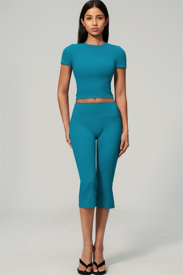 The Zura T-shirt Capri Leggings 2-Piece Set