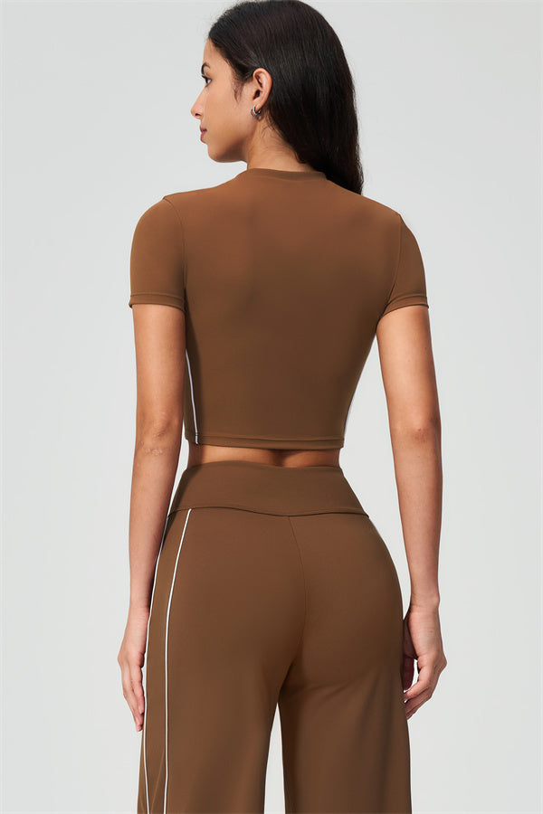 The Breathe T-shirt Straight Leg Pants 2-Piece Set